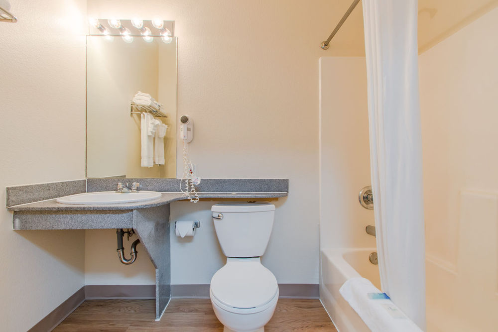 Intown Suites Extended Stay Κολοράντο Σπρινγκς Δωμάτιο φωτογραφία